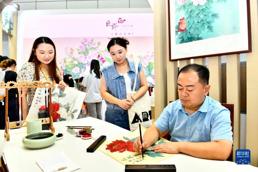 九五之尊的老网址